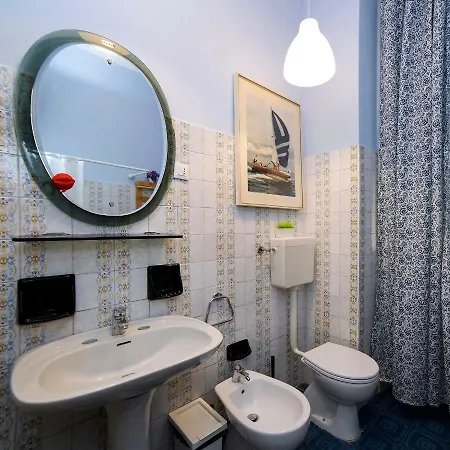 Questa Casa Non E Un Albergo! * 斯培西亚